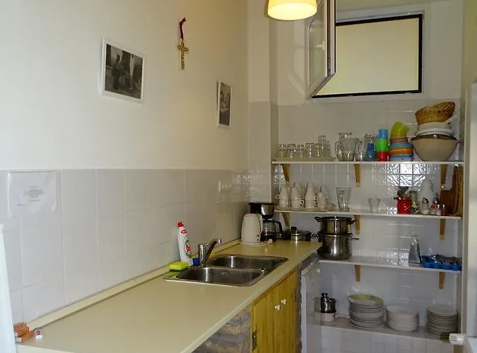 Szent Borbala Vendeghaz Érsekvadkert