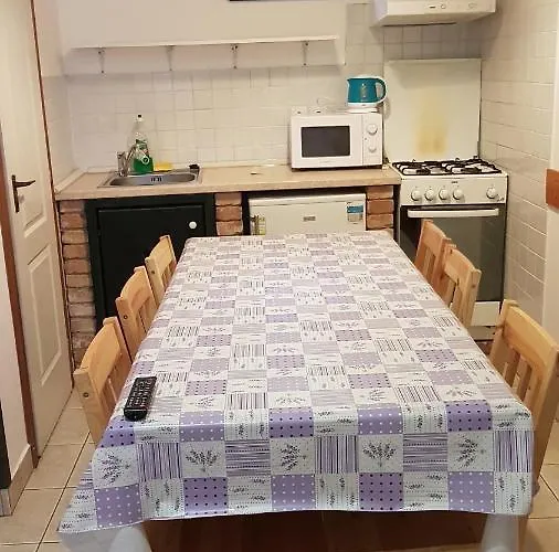Penzion Szent Borbala Vendeghaz Érsekvadkert